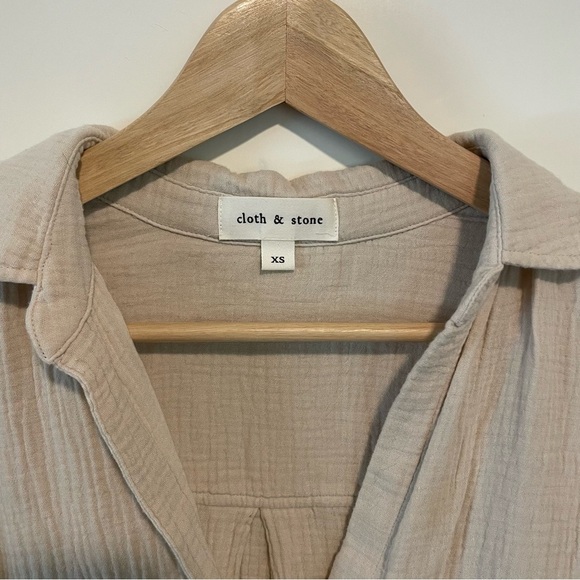 Anthropologie Cloth & Stone 100% Cotton Cream Button-Down Shirt - Picture 3 of 4